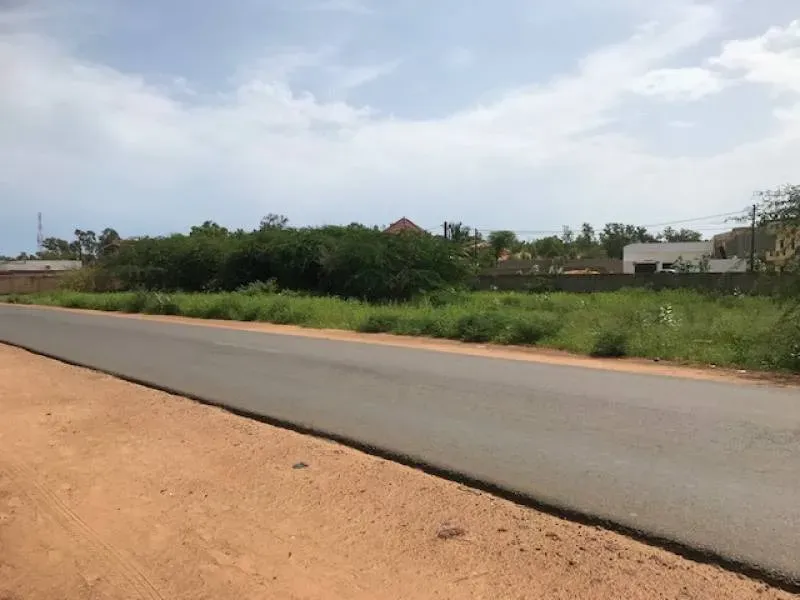 Terrain à vendre | Saly carrefour